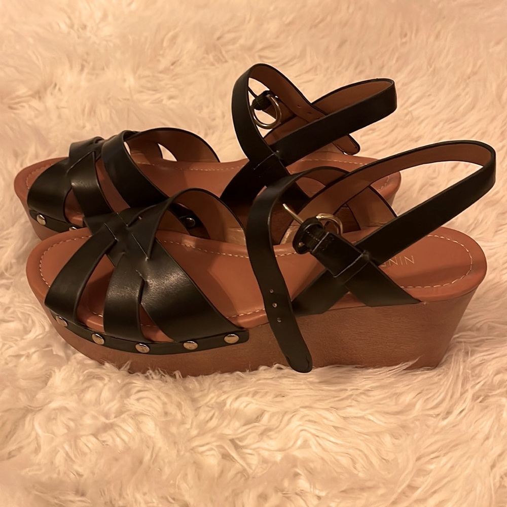 Nine West Black/Brown Strap Wedges Size 10m